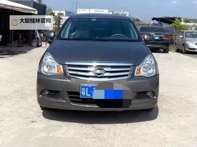 中日产精品1卡二卡:优质选择全方位满足您的用卡需求图1