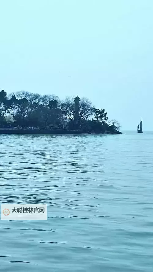 证监会吴清重磅发声:聚焦信息披露与市场治理新动向图1