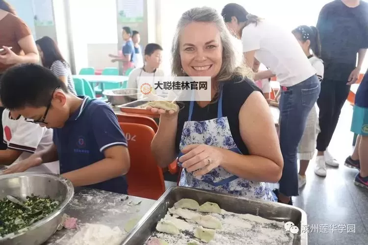 校园记事:英语老师包的饺子好水在舌尖绽放图1