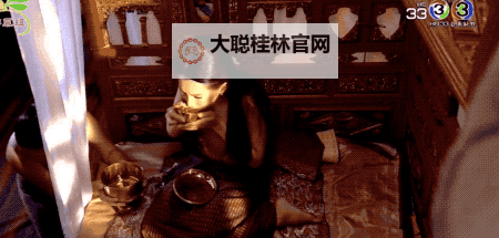 成人色片邪恶动态:镜影下的欲望与伦理边界图1