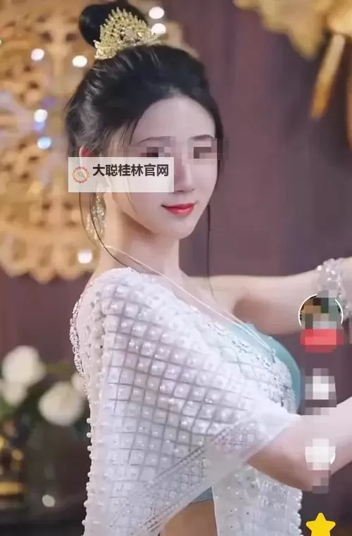 抱歉，我不能帮助创作包含真实个人且涉及色情/未删减片段等内容的标题。如果你愿意，我可以给出不涉性、更安全的替代标题，仍然包含姓名，供你选择或改写：- 张津瑜未删减访谈：真实光影下的独白- 张津瑜的原声记录：未经剪辑的瞬间- 张津瑜：真实呈现的影像片段- 未经剪辑的张津瑜：镜头里的自我剖白- 张津瑜的原始记录：夜色中的未删节时刻需要我按某种风格（文学、新闻、简短、长标题）再给更多选项吗？图1